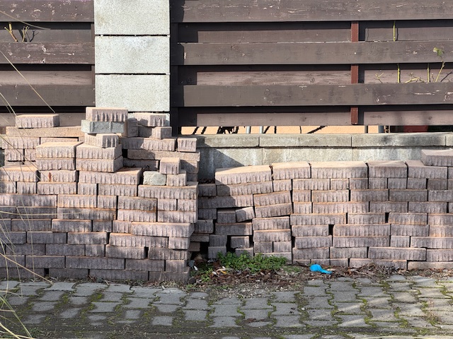 Atenție! Campanie de eliberare a domeniului public de materiale/deșeuri de construcții depozitate pe domeniul public!